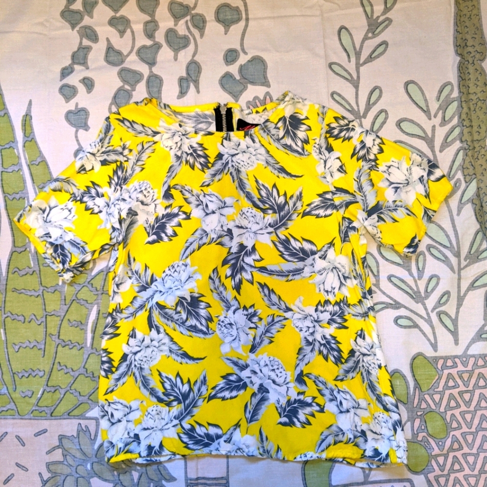 MOTEL floral print yellow blouse top